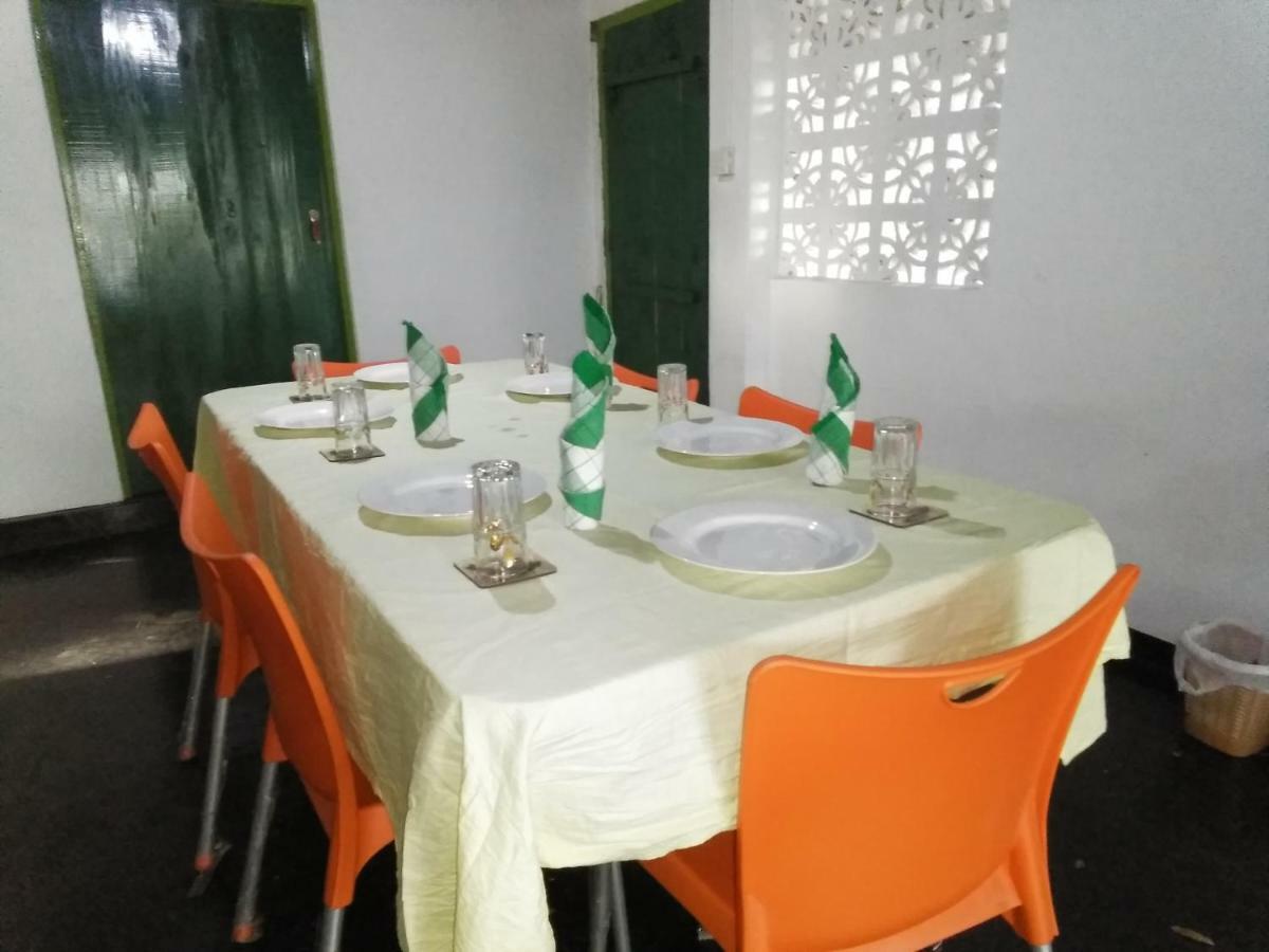 Udawalawe Wildlife & Nature Protection Bungalow ภายนอก รูปภาพ